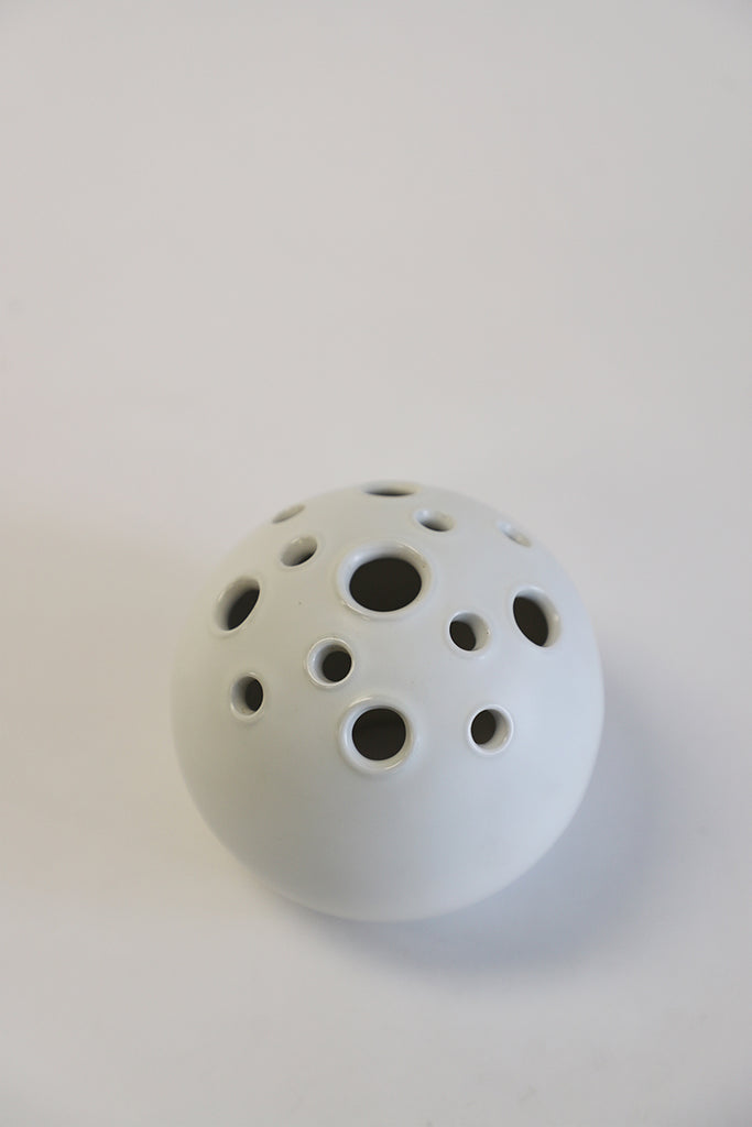 Ceramic Frog: Round